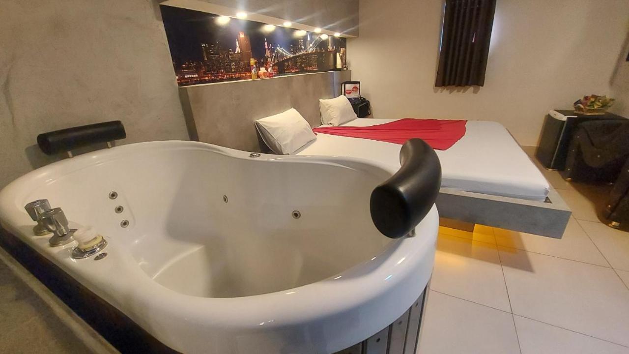 Motel Copacabana Ribeirão Preto Dış mekan fotoğraf